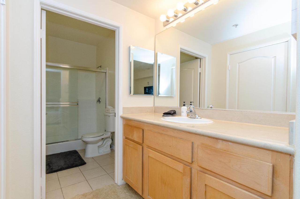 Located Perfectly 2 Bedroom Downtown Los Angeles ลอสแอนเจลิส ภายนอก รูปภาพ