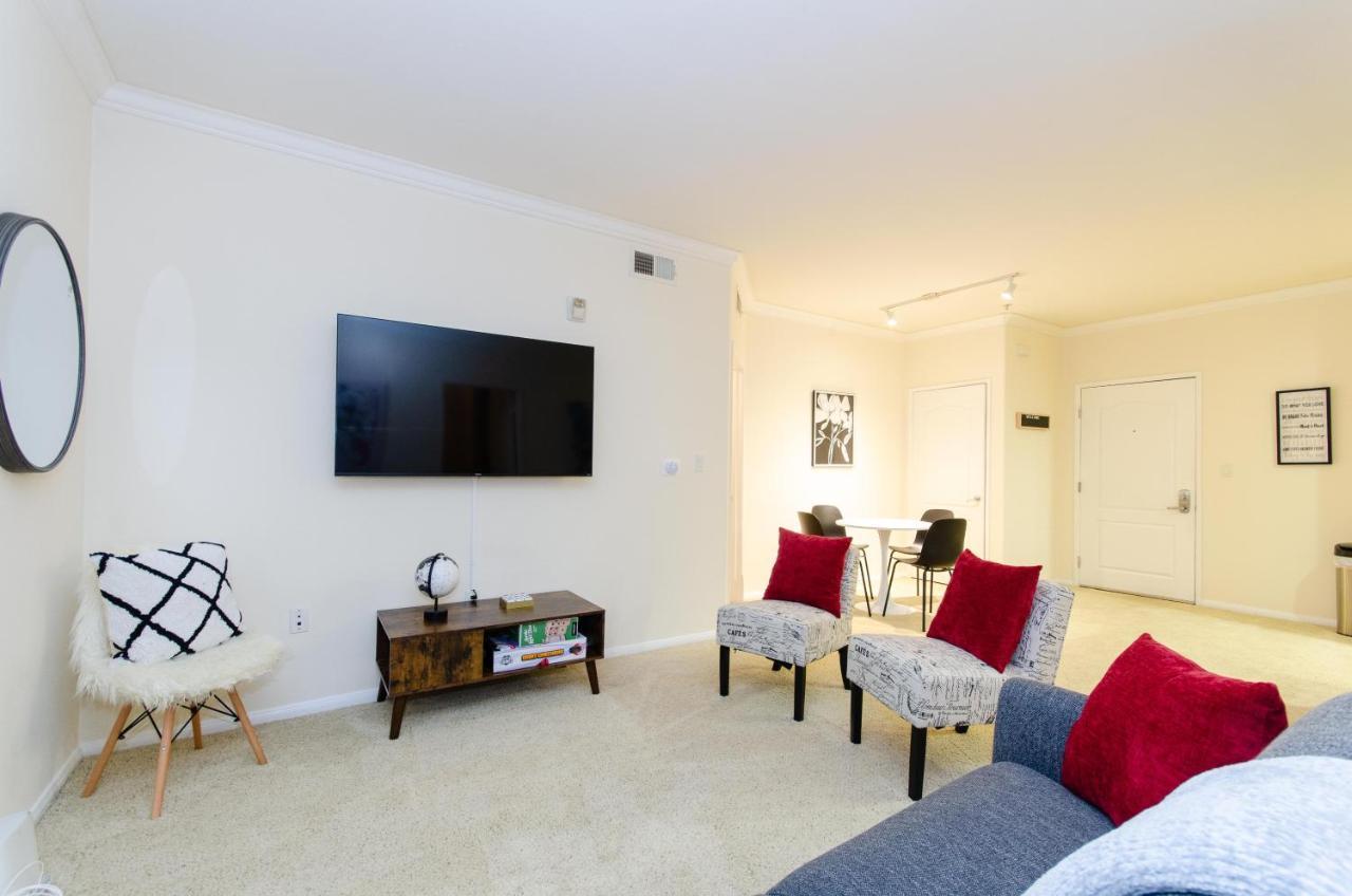 Located Perfectly 2 Bedroom Downtown Los Angeles ลอสแอนเจลิส ภายนอก รูปภาพ
