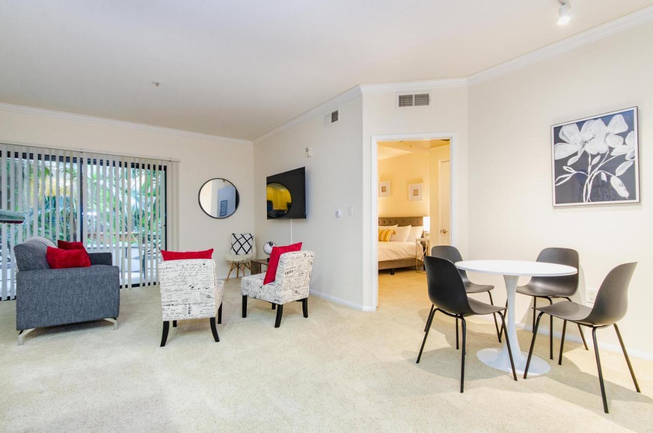 Located Perfectly 2 Bedroom Downtown Los Angeles ลอสแอนเจลิส ภายนอก รูปภาพ