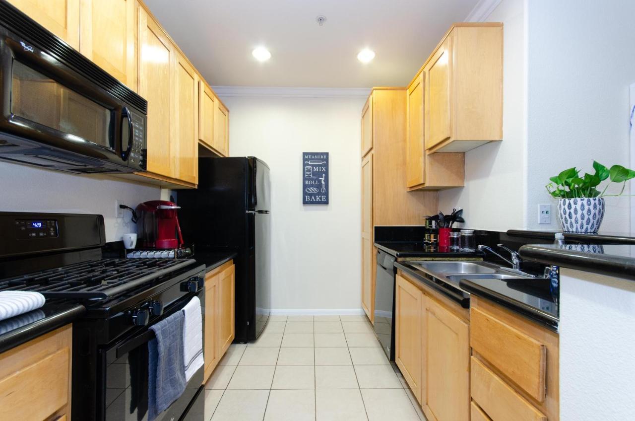 Located Perfectly 2 Bedroom Downtown Los Angeles ลอสแอนเจลิส ภายนอก รูปภาพ